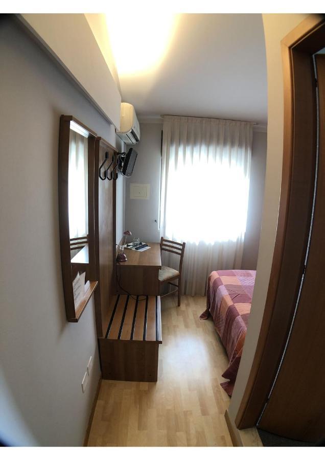 Hotel La Bussola Padenghe sul Garda Luaran gambar