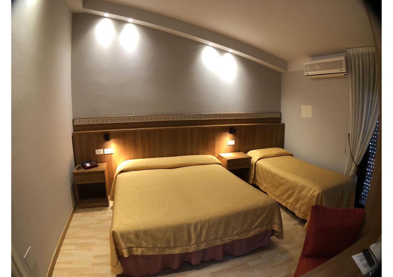 Hotel La Bussola Padenghe sul Garda Luaran gambar