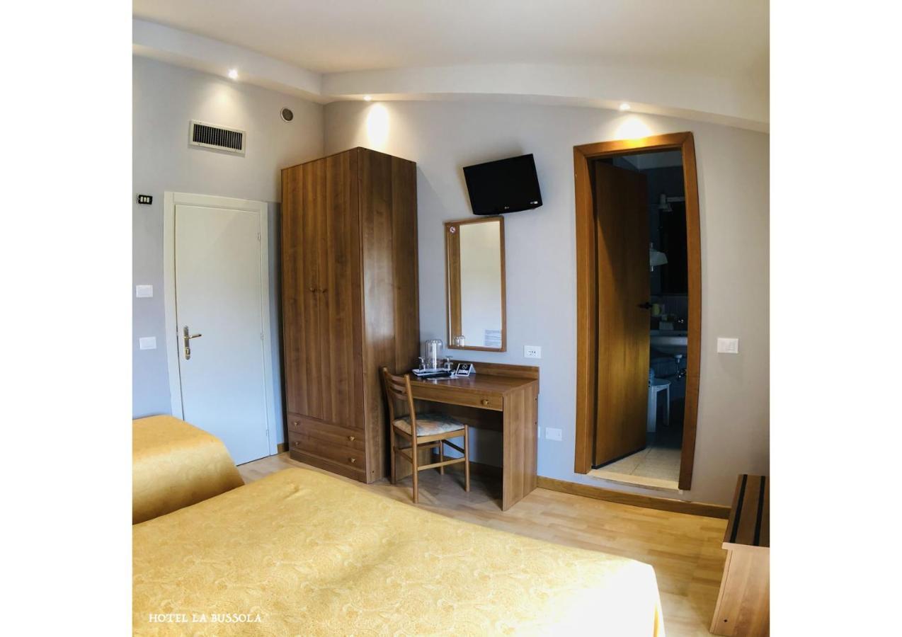 Hotel La Bussola Padenghe sul Garda Luaran gambar