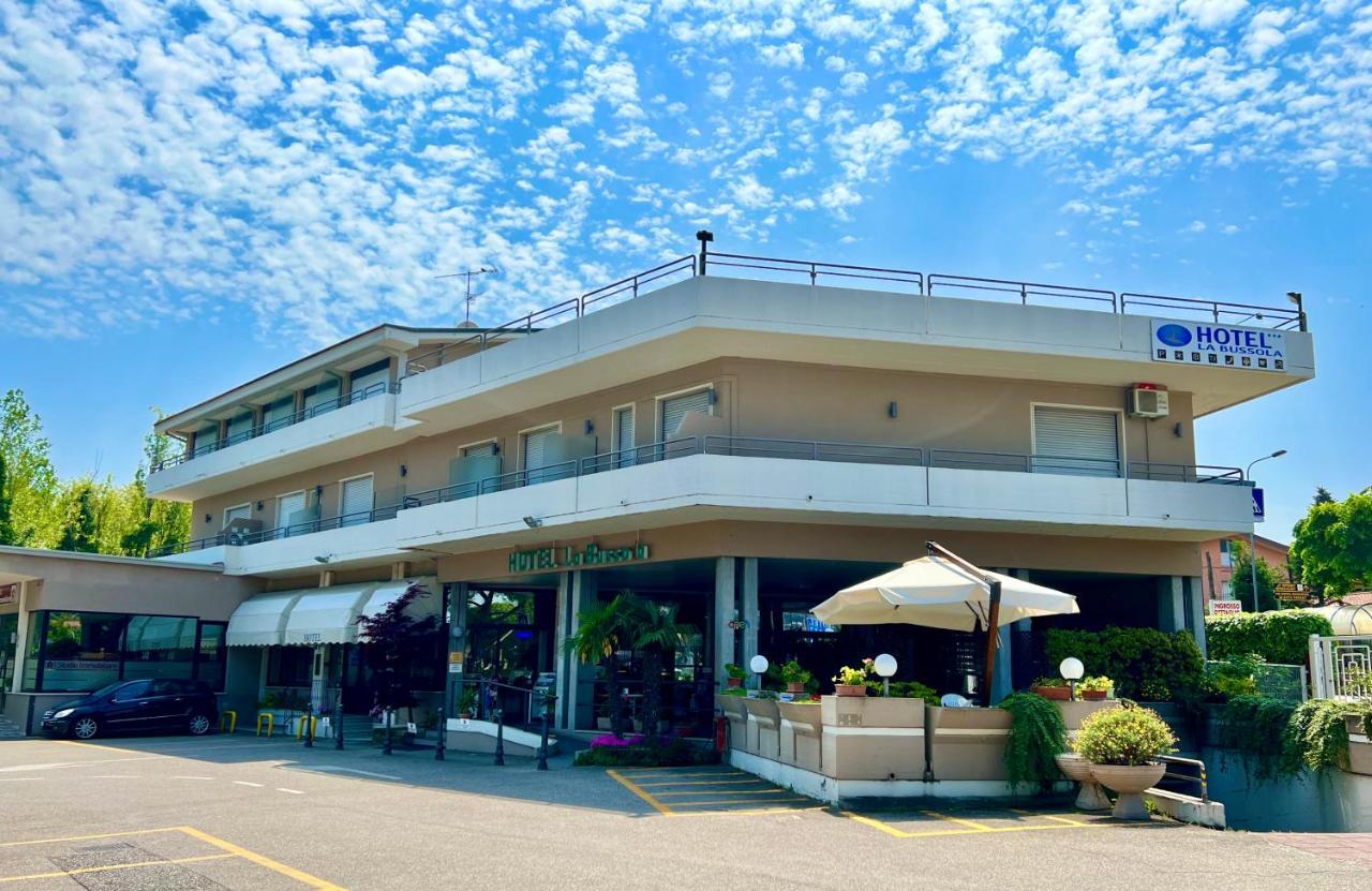 Hotel La Bussola Padenghe sul Garda Luaran gambar