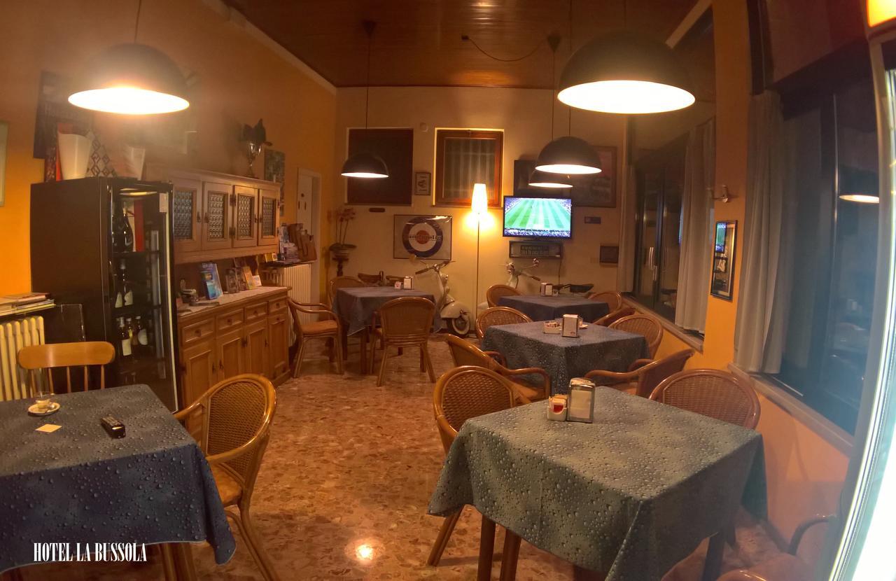 Hotel La Bussola Padenghe sul Garda Luaran gambar
