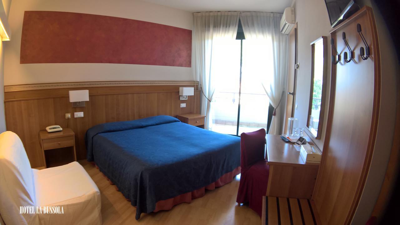 Hotel La Bussola Padenghe sul Garda Luaran gambar
