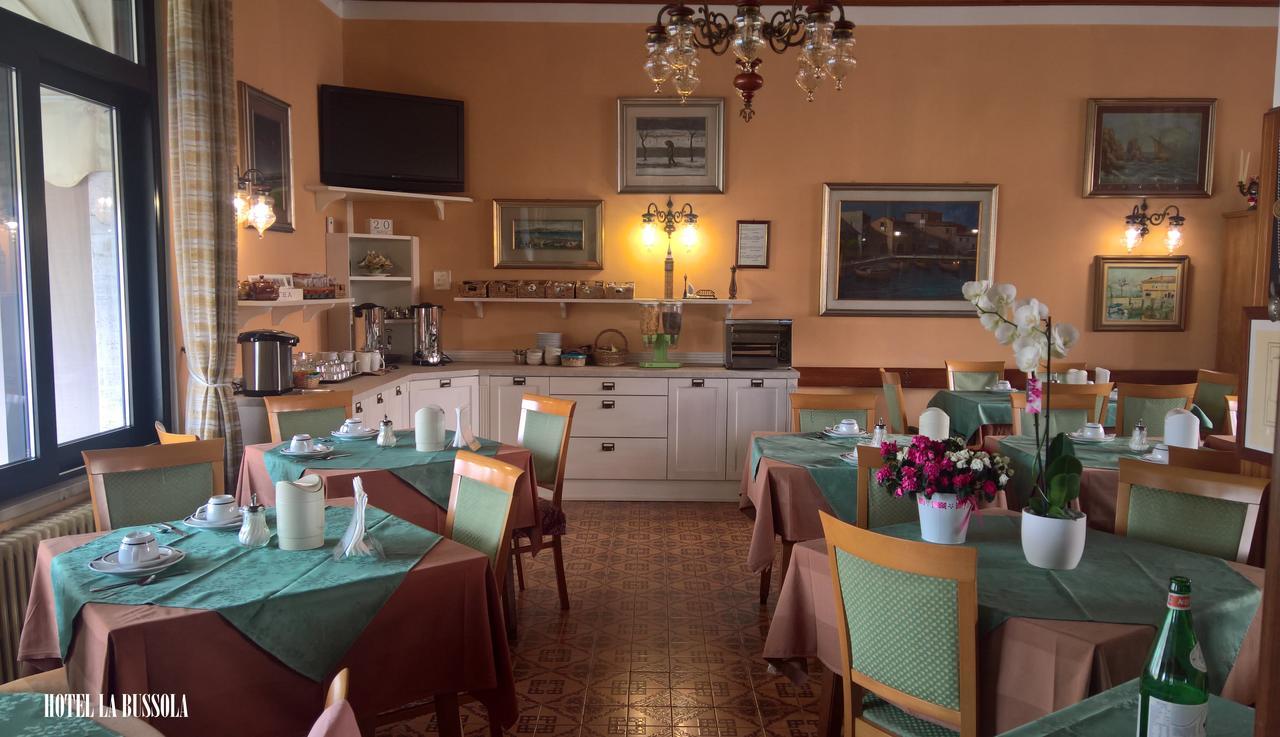 Hotel La Bussola Padenghe sul Garda Luaran gambar