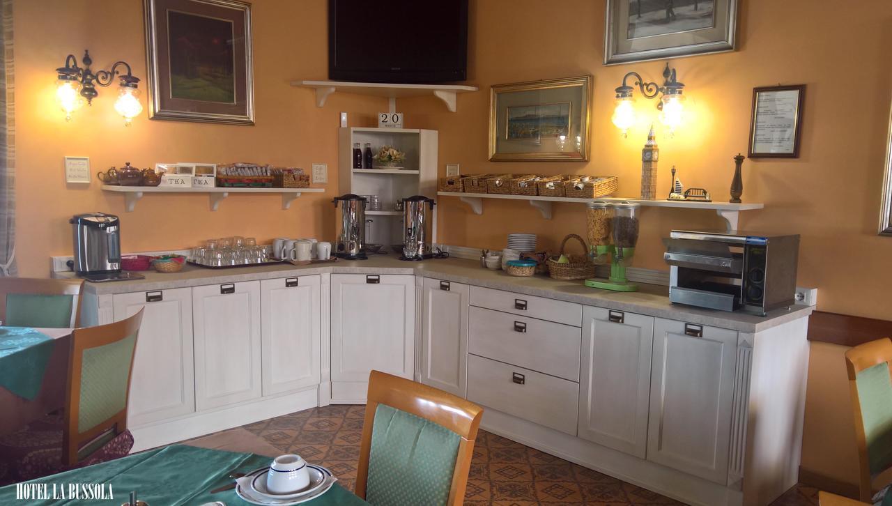 Hotel La Bussola Padenghe sul Garda Luaran gambar