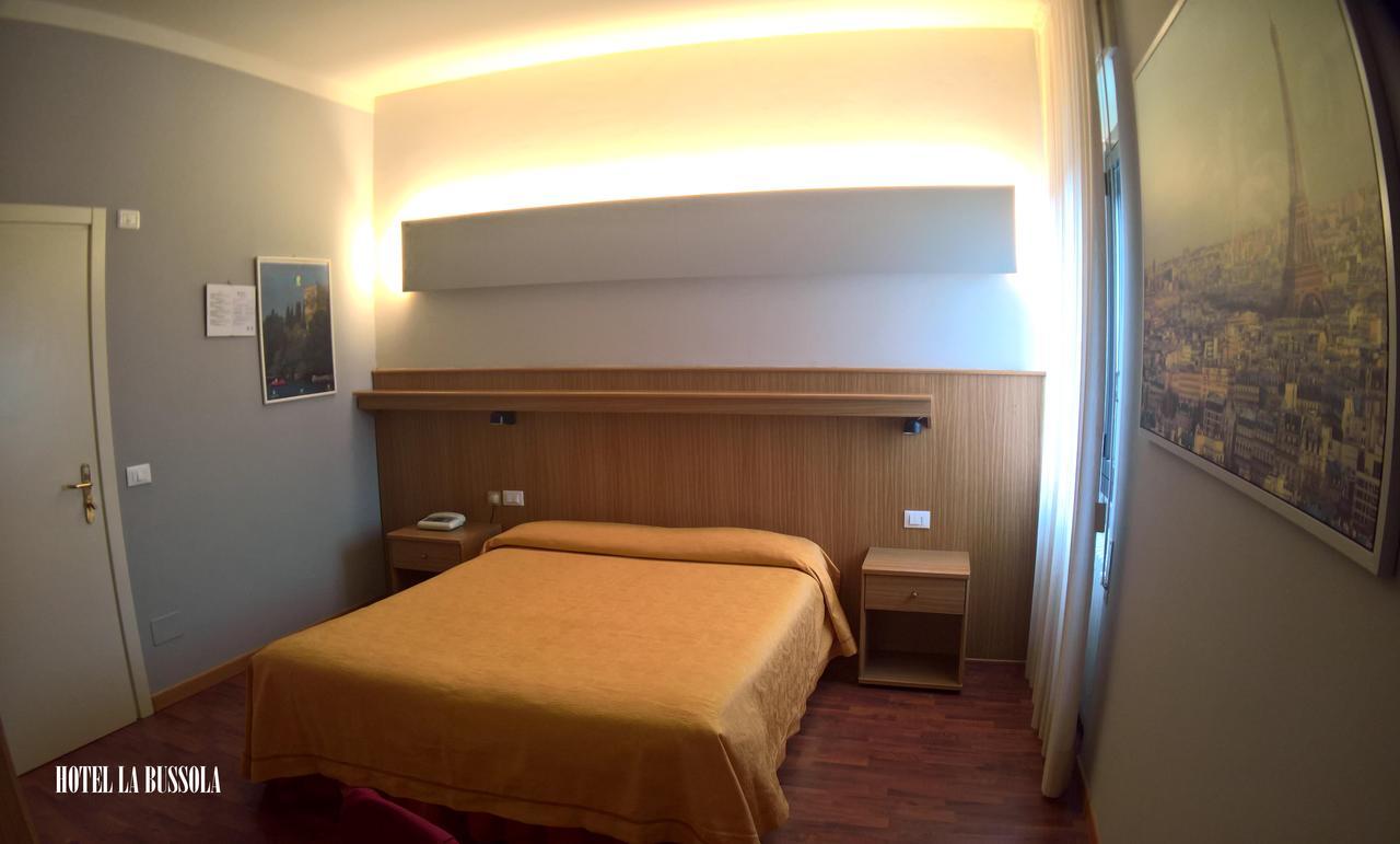 Hotel La Bussola Padenghe sul Garda Luaran gambar