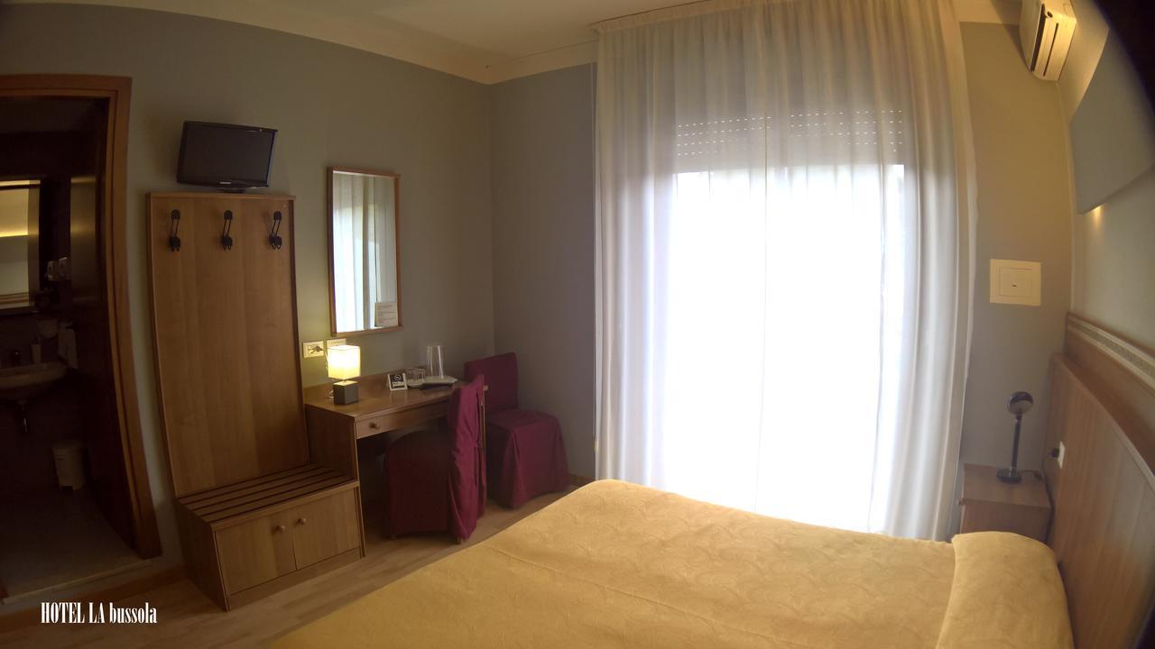 Hotel La Bussola Padenghe sul Garda Luaran gambar