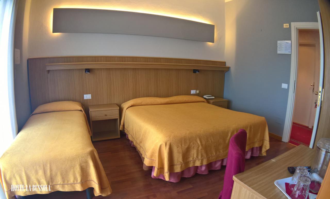 Hotel La Bussola Padenghe sul Garda Luaran gambar